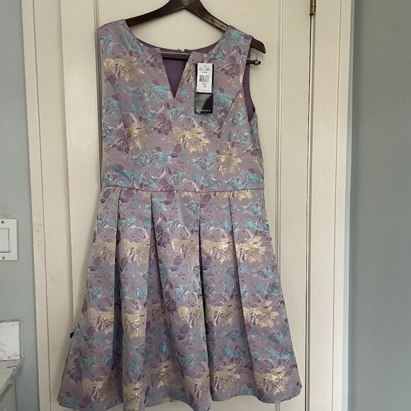 Be by Chetta B Dress Lavender Gold Pleated cocktail Formal Prom Size 16 NWT - Picture 2 of 8